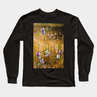 Display in the wild Long Sleeve T-Shirt